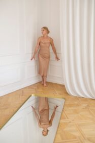 Линия стиль одежда: Как найти свою геометрию в 2026 году и больше не ошибаться с выбором