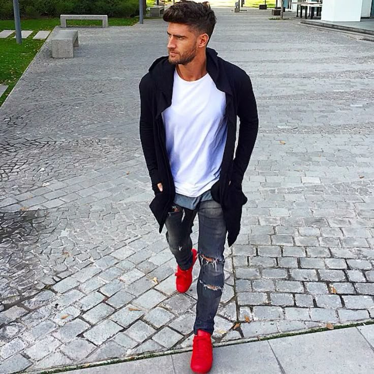 Read more about the article Перестаньте быть серой массой: Спортивный стиль одежды и аксессуары, которые работают на вас в 2026