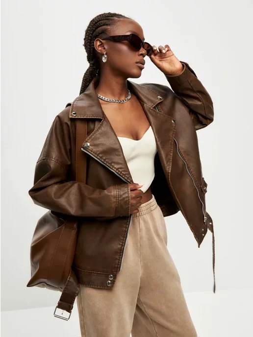 Read more about the article Модные тренды 2025: женские куртки, которые сведут всех с ума