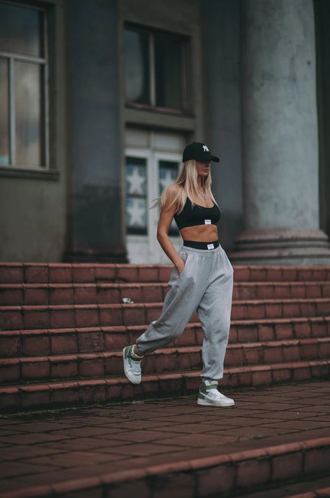 Read more about the article Новая коллекция Спортмастер 2026: как спорт стал главным трендом моды и что покупать прямо сейчас