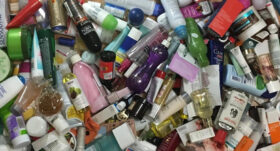 Секретная формула: почему умные девушки закупают уходовую косметику оптом, а вы переплачиваете