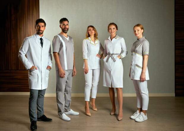 Read more about the article Модный доктор медицинская одежда официальный: почему стиль в медицине стал трендом №1
