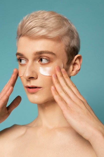 Read more about the article Как сделать эффективный крем от морщин своими руками: рецепты, которые реально омолаживают