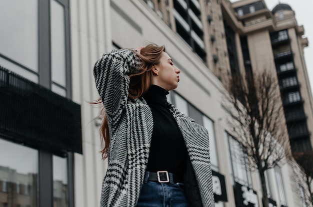 Read more about the article Корейская современная мода: 5 правил, которые перевернут твой гардероб в 2026