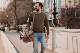 Smart casual для мужчин: как выглядеть дорого и стильно в 2026 году, не надевая костюм