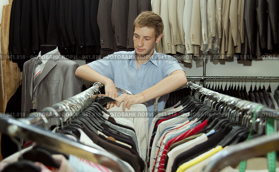 Read more about the article Компания одежда стиля: как найти бренд, который раскроет твою индивидуальность