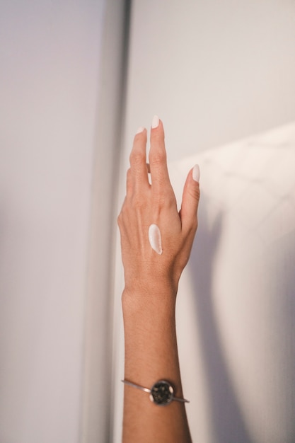 Read more about the article 10 брендов уходовой косметики для тела, которые реально работают в 2026