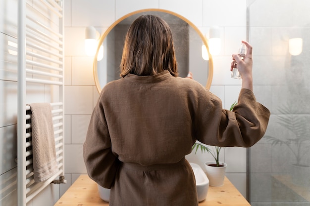 Read more about the article СЛС в шампунях: что это и почему вы должны проверить свой флакон прямо сейчас