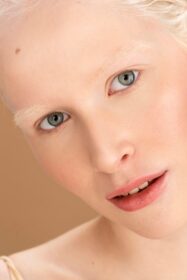 Секрет молодости кожи: как правильно пользоваться маслом от морщин, чтобы увидеть реальный результат