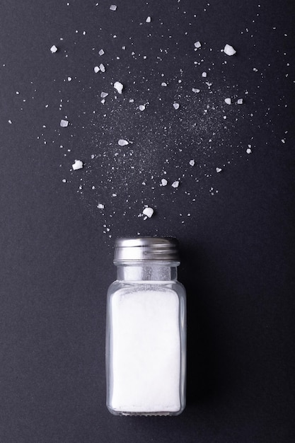 Read more about the article Sodium chloride в шампуне: польза или скрытый враг твоих волос?