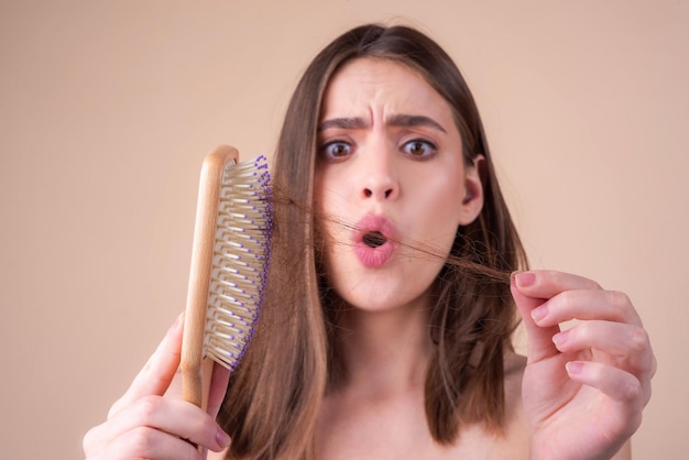 Read more about the article Восстановление волос после родов и кормления: 7 работающих шагов, которые вернут густоту